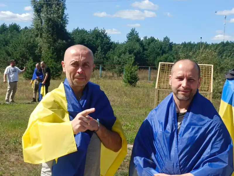 Додому після років неволі: з російського полону повернулися 84 українці
