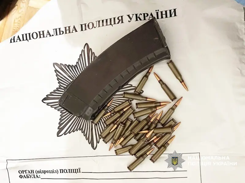 Чернігівця судитимуть за продаж бойових гранат: вилучено арсенал вибухівки